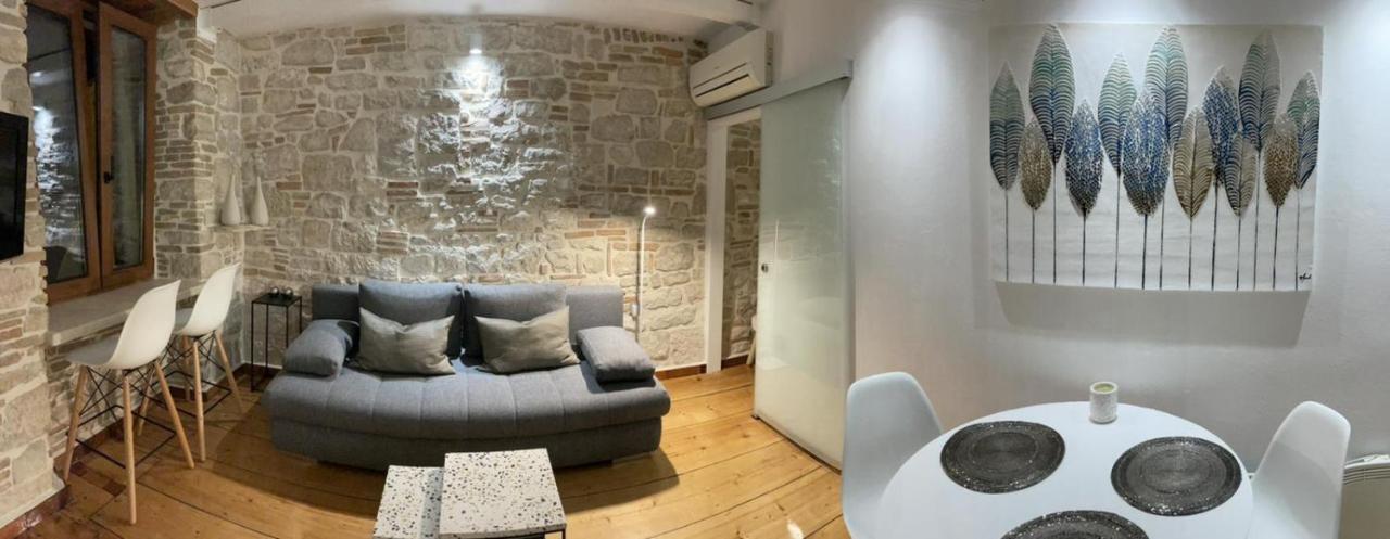Molo Grande - Sea View Lägenhet Rovinj Exteriör bild